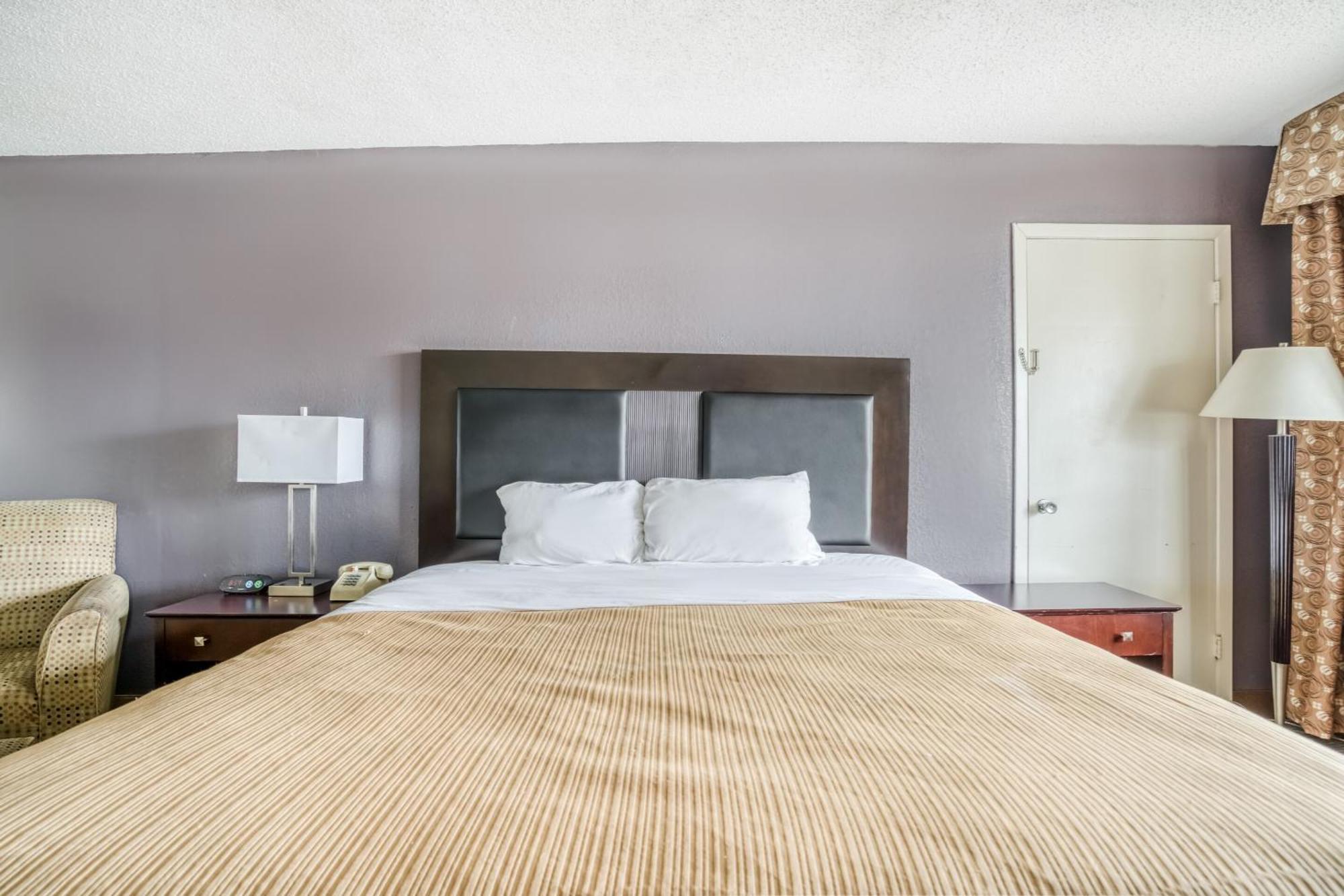 Oyo Hotel Alexandria La- Hwy 165 Eksteriør bilde